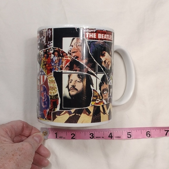 Beatles 2005 coffee mug - Picture 8 of 9